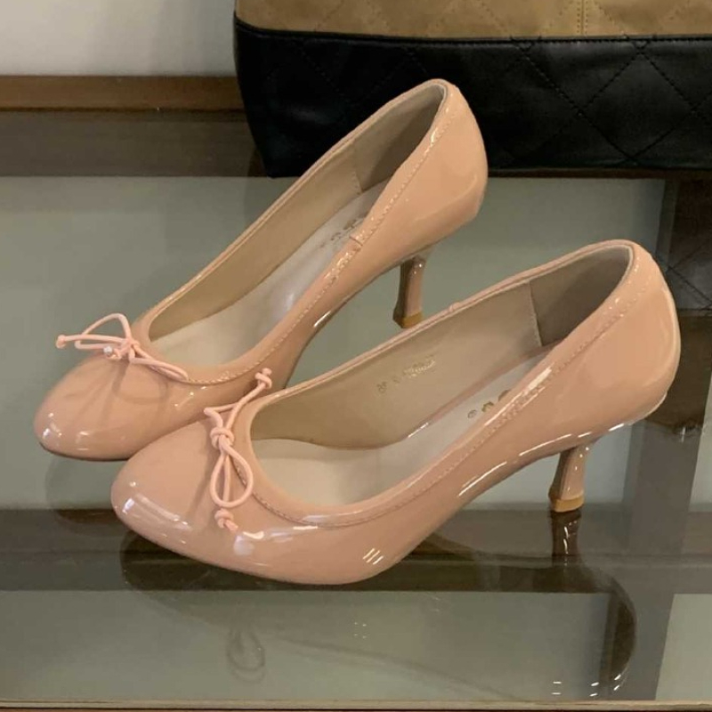 Women Formal Wear For Office - Elegant Patent Leather High Heels Women
