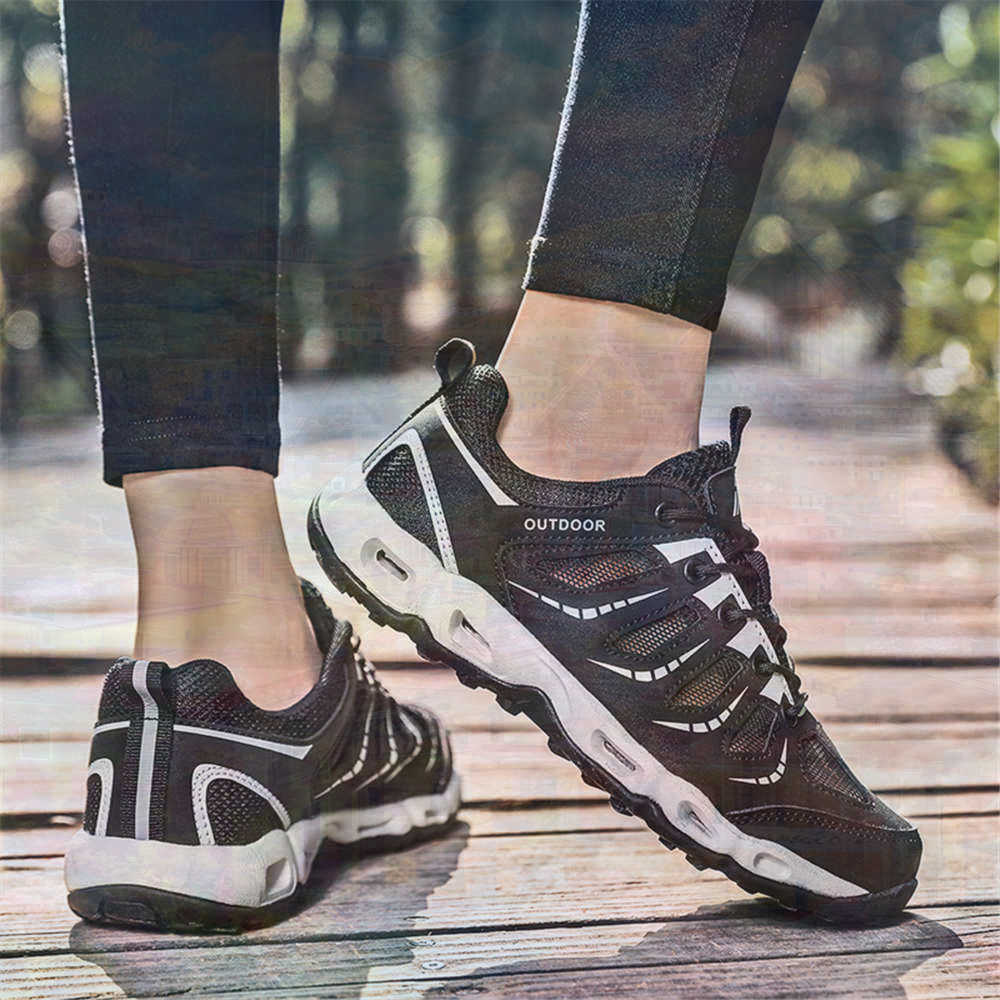 Sumer Round Tip Silver Sneaker - Women'S Formal Wear Canada avis et prix